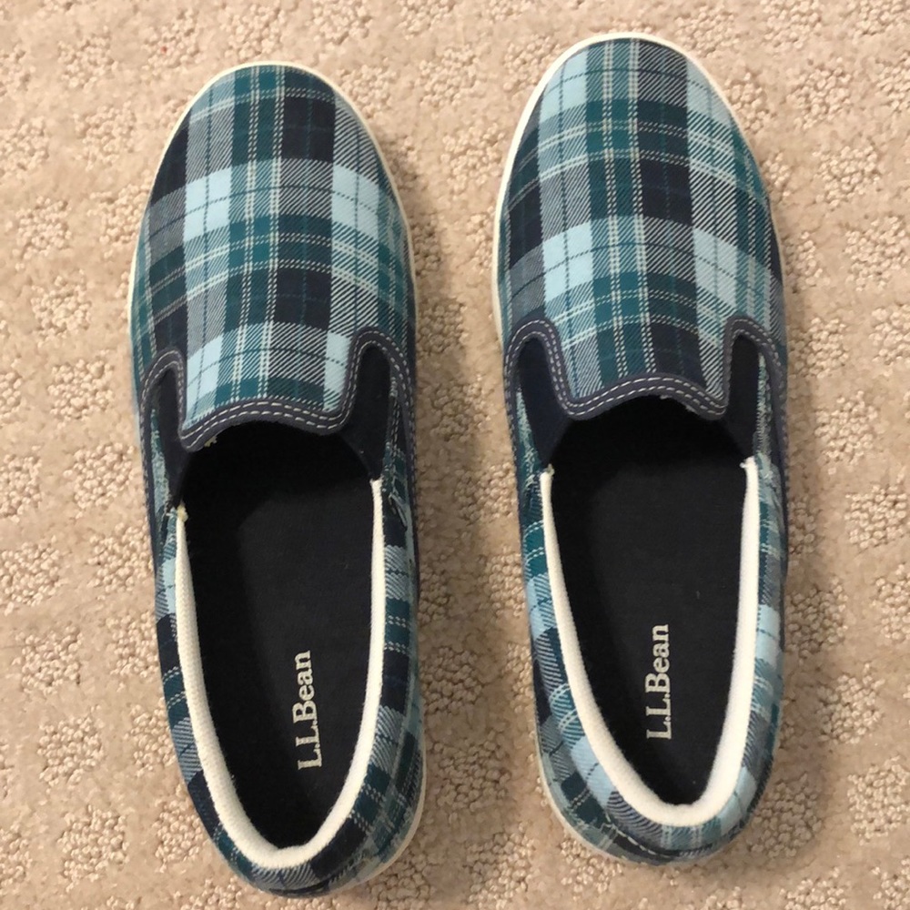 LLBean Slip On, Size 6 M